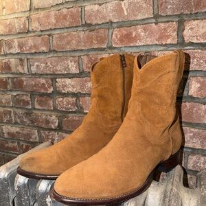 Tecovas “The Dean” Boot in honey suede sz. 11.5